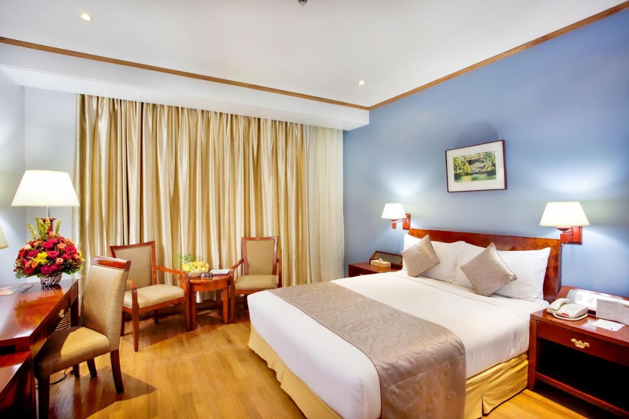 The Peninsula Chittagong Limited Hotel Bagian luar foto